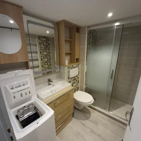 Mezzanine 4 Pers Entierement Renove 아파트 카르캉